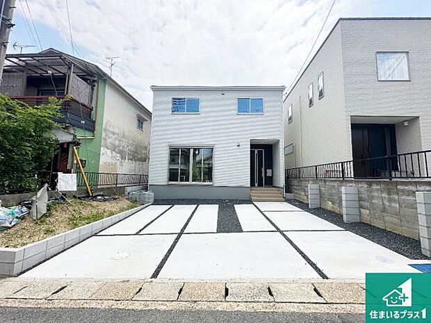 安心の10年保証！外観を美しく保ち、雨水で汚れを落とします！気になることがありましたら、お気軽にお問い合わせください！