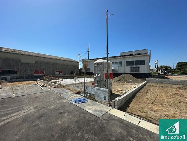 現在建築中!落ち着いた街並みで新生活を始めることが出来そう!周辺の物件も併せてご紹介させて頂きます!
