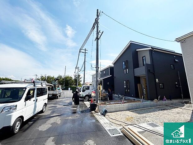 駅やスーパー、小学校・中学校等日常生活に欠かせない情報や道のりもご紹介いたしますのでお気軽にご相談ください。
