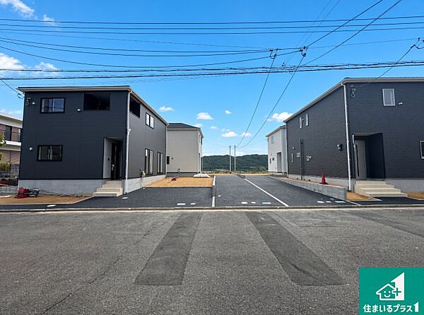 安心の10年保証！外観を美しく保ち、雨水で汚れを落とします！気になることがありましたら、お気軽にお問い合わせください！