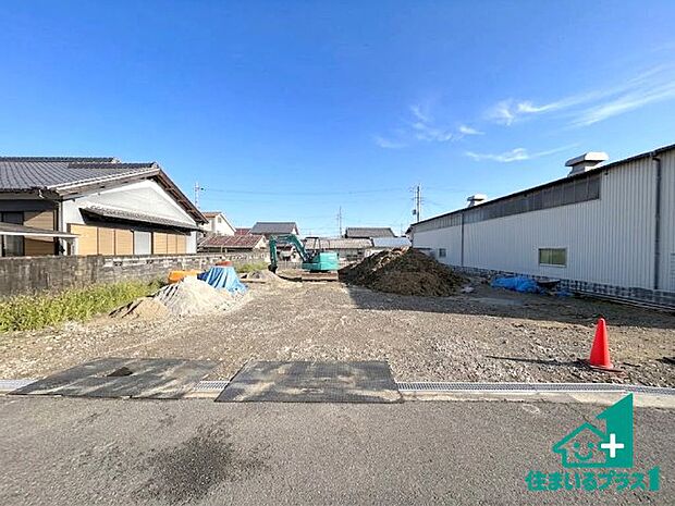 現在はこんな感じです。完成までが待ち遠しいですね。