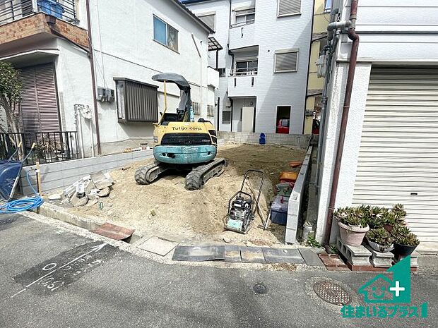 現在建築中!落ち着いた街並みで新生活を始めることが出来そう!周辺の物件も併せてご紹介させて頂きます!
