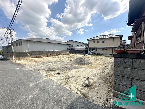 駅やスーパー、小学校・中学校等日常生活に欠かせない情報や道のりもご紹介いたしますのでお気軽にご相談ください。