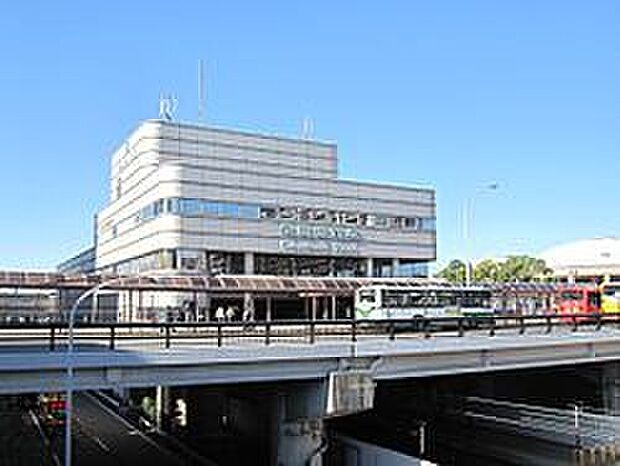 神戸市営地下鉄西神・山手線「学園都市」駅