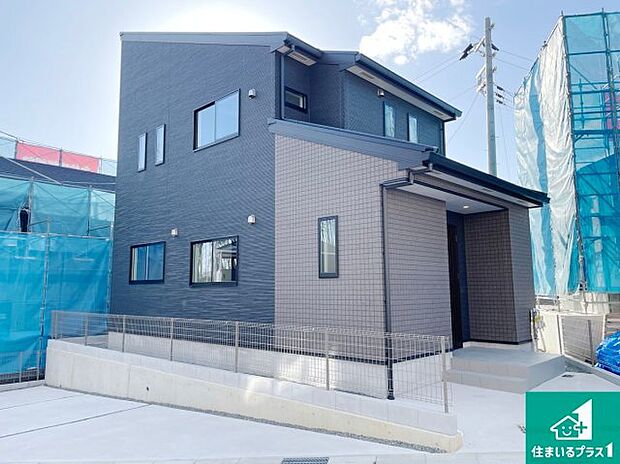 【外観】お客様に長く安心して住んでいだだける事にこだわった家づくり！住んでからのアフターサービスにもしっかりと取り組んでいます！