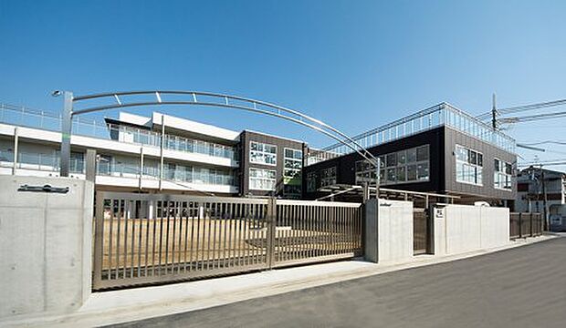 なかよしの森認定こども園