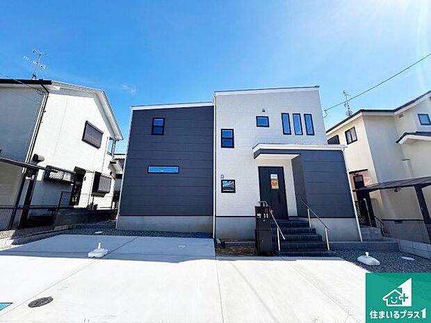 【外観】安心の10年保証！外観を美しく保ち、雨水で汚れを落とします！気になることがありましたら、お気軽にお問い合わせください！