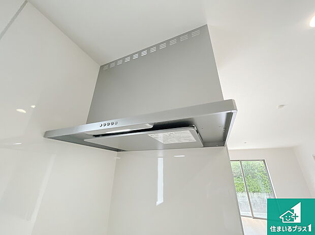 【レンジフード】汚れにくいスロットフィルタでお手入れラクラク！ＬＥＤ照明付き！