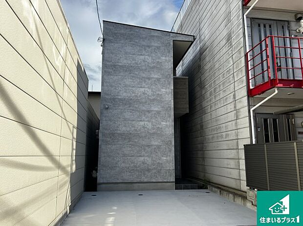 【外観】お客様に長く安心して住んでいだだける事にこだわった家づくり!住んでからのアフターサービスにもしっかりと取り組んでいます!