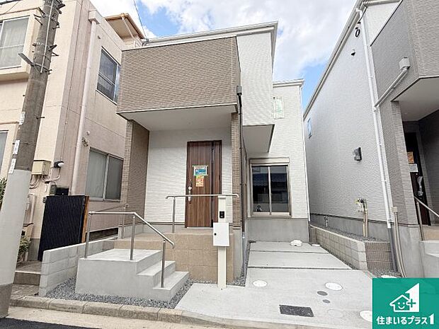 【外観】安心の10年保証！外観を美しく保ち、雨水で汚れを落とします！気になることがありましたら、お気軽にお問い合わせください！