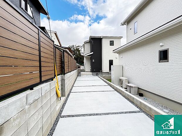 【外観】安心の10年保証!外観を美しく保ち、雨水で汚れを落とします!気になることがありましたら、お気軽にお問い合わせください!