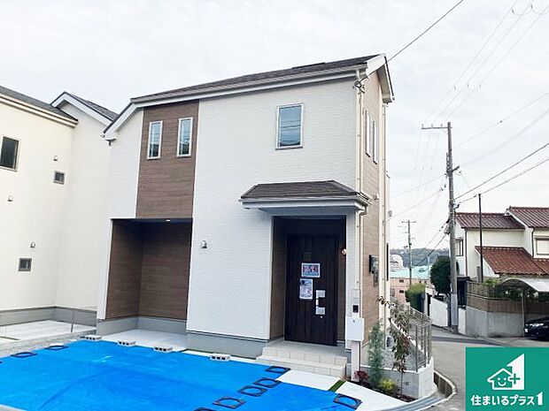 【外観】安心の10年保証!外観を美しく保ち、雨水で汚れを落とします!気になることがありましたら、お気軽にお問い合わせください!