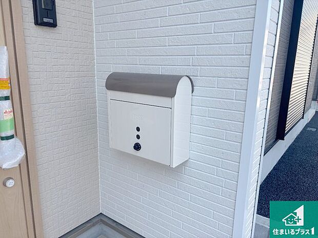 【外観】安心の10年保証!外観を美しく保ち、雨水で汚れを落とします!気になることがありましたら、お気軽にお問い合わせください!