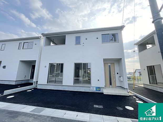 【外観】安心の10年保証!外観を美しく保ち、雨水で汚れを落とします!気になることがありましたら、お気軽にお問い合わせください!