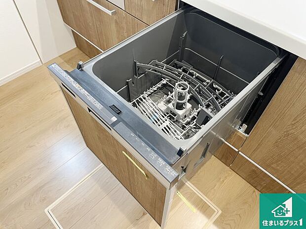 【食器洗浄乾燥機】食事後の一仕事、食器洗いをボタン一つでお任せできちゃいます！