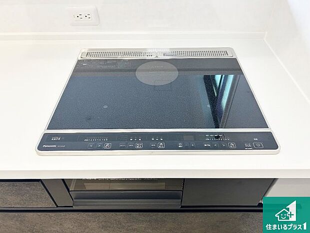 【IHコンロ】火を使わないので安心、３口ＩＨコンロ！ 