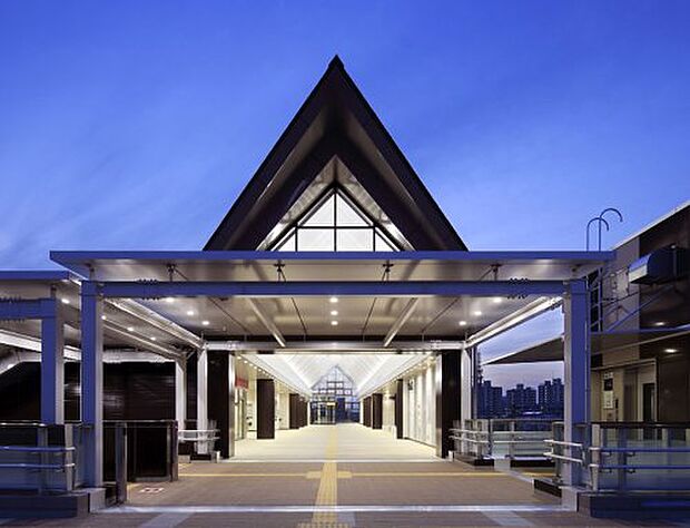 ＪＲ阪和線　和泉府中駅