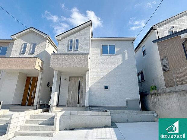 【外観】お客様に長く安心して住んでいだだける事にこだわった家づくり!住んでからのアフターサービスにもしっかりと取り組んでいます!