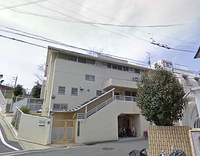 麦の子保育園 徒歩666m