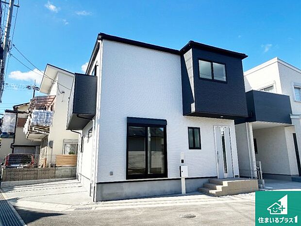 【外観】安心の10年保証!外観を美しく保ち、雨水で汚れを落とします!気になることがありましたら、お気軽にお問い合わせください!