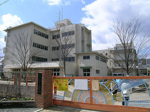 宝塚市立光明小学校