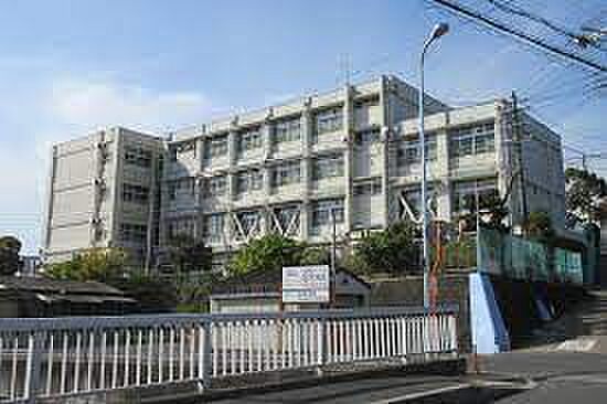羽曳野市立丹比小学校