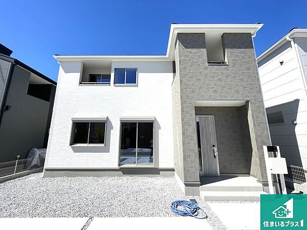 【外観】安心の10年保証！外観を美しく保ち、雨水で汚れを落とします！気になることがありましたら、お気軽にお問い合わせください！