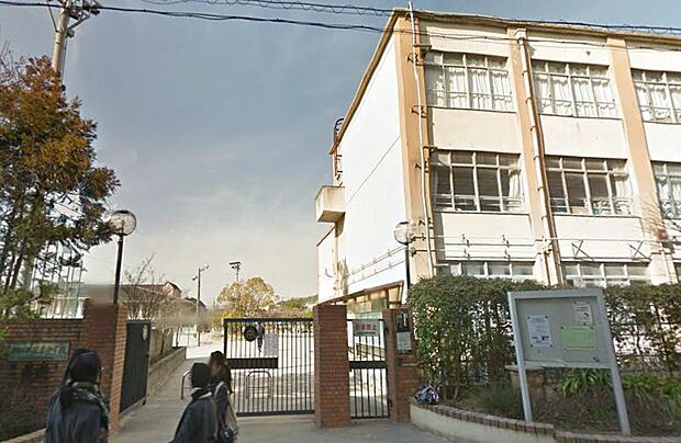 京都市立深草中学校