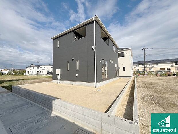 【外観】お客様に長く安心して住んでいだだける事にこだわった家づくり!住んでからのアフターサービスにもしっかりと取り組んでいます!
