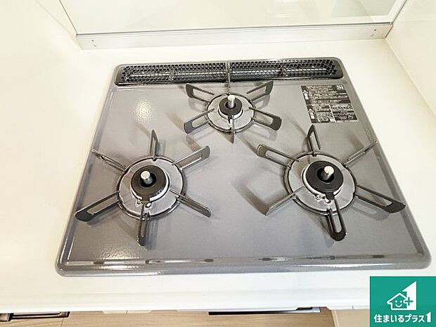 【コンロ】ダブル高火力Siセンサー付きコンロ!3口あるので、まとめて料理をする時も大活躍!