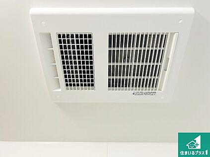 浴室暖房乾燥機