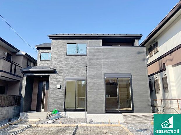 【外観】安心の10年保証!外観を美しく保ち、雨水で汚れを落とします!気になることがありましたら、お気軽にお問い合わせください!