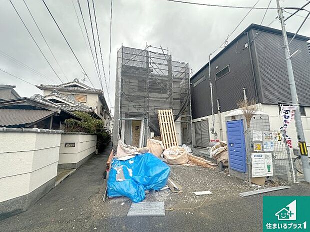 【外観】現在建築中!落ち着いた街並みで新生活を始めることが出来そう!周辺の物件も併せてご紹介させて頂きます!