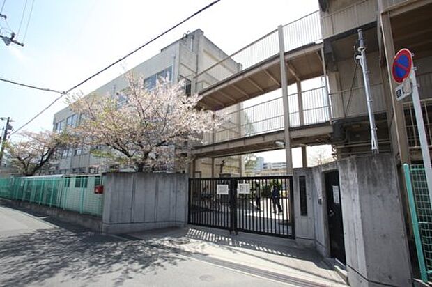 東大阪市立花園小学校