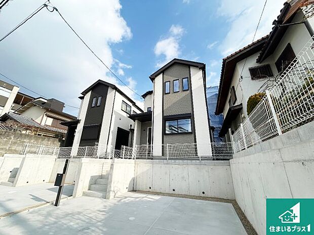 【外観】安心の10年保証!外観を美しく保ち、雨水で汚れを落とします!気になることがありましたら、お気軽にお問い合わせください!