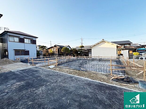 【外観】現在建築中!落ち着いた街並みで新生活を始めることが出来そう!周辺の物件も併せてご紹介させて頂きます!