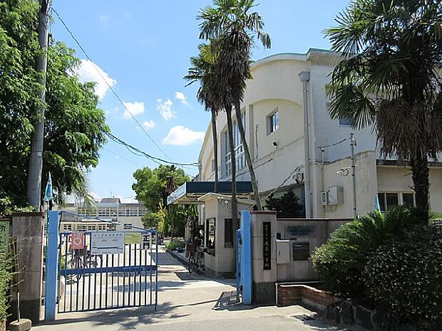 寝屋川市立成美小学校