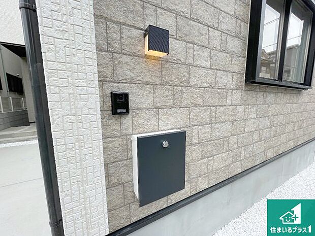 【外観】安心の10年保証!外観を美しく保ち、雨水で汚れを落とします!気になることがありましたら、お気軽にお問い合わせください!