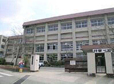 川西市立東谷中学校