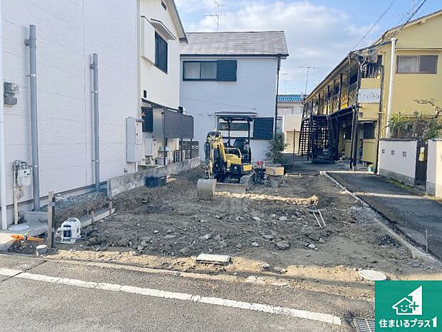 【外観】現在建築中!落ち着いた街並みで新生活を始めることが出来そう!周辺の物件も併せてご紹介させて頂きます!