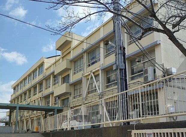 神戸市立神陵台小学校