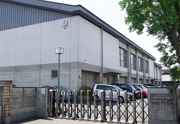 田原本町立田原本中学校