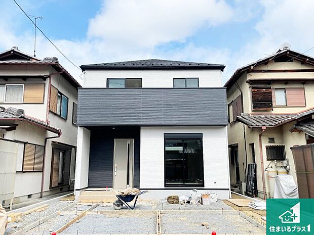 【外観】安心の10年保証!外観を美しく保ち、雨水で汚れを落とします!気になることがありましたら、お気軽にお問い合わせください!