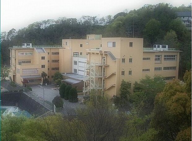 宝塚市立長尾台小学校