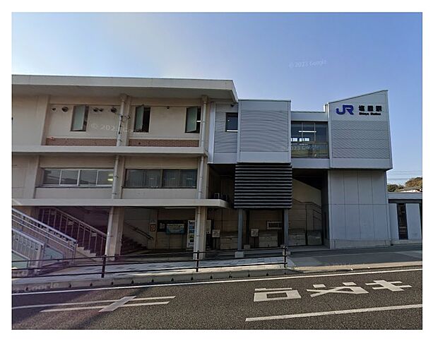 JR 塩屋駅