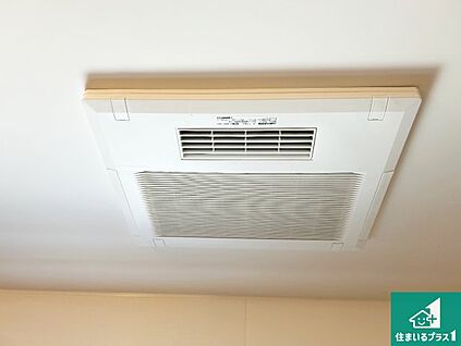 浴室暖房乾燥機
