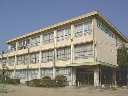 枚方市立香陽小学校 徒歩804m