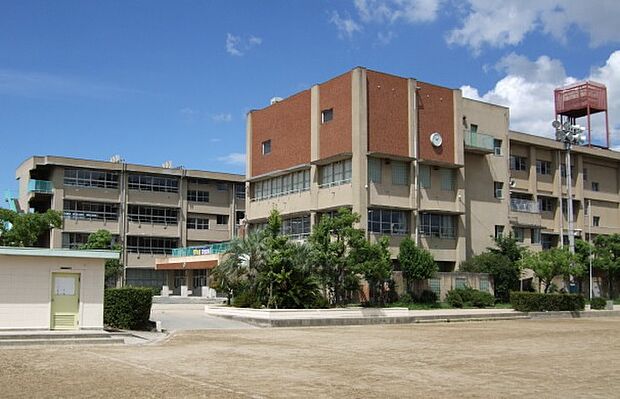 摂津市立第四中学校