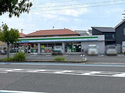ファミリーマート 堺鳳西町二丁店 徒歩571m