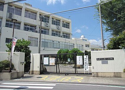 島本町立第一小学校 徒歩718m